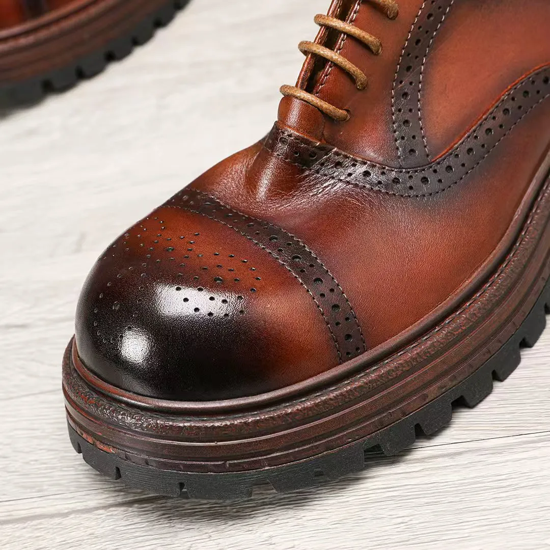 Factory price 540 🕷️🕷️[Dior] Dior's new men's shoes are launched in Hong Kong counters. Official website 1:1 production. Original Italian patented cowhide + water-dyed 🐂 leather lining. Designed by European and American masters. Goodyear craftsmanship, washed cowhide, perfect shape to create counter quality, solid color rubber wear-resistant outsole and classic dazzling toe! Super versatile and very comfortable. High-end without losing taste, fashionable and novel! ! Absolute focus! Colors optional, code number 38-44 (45 customized)